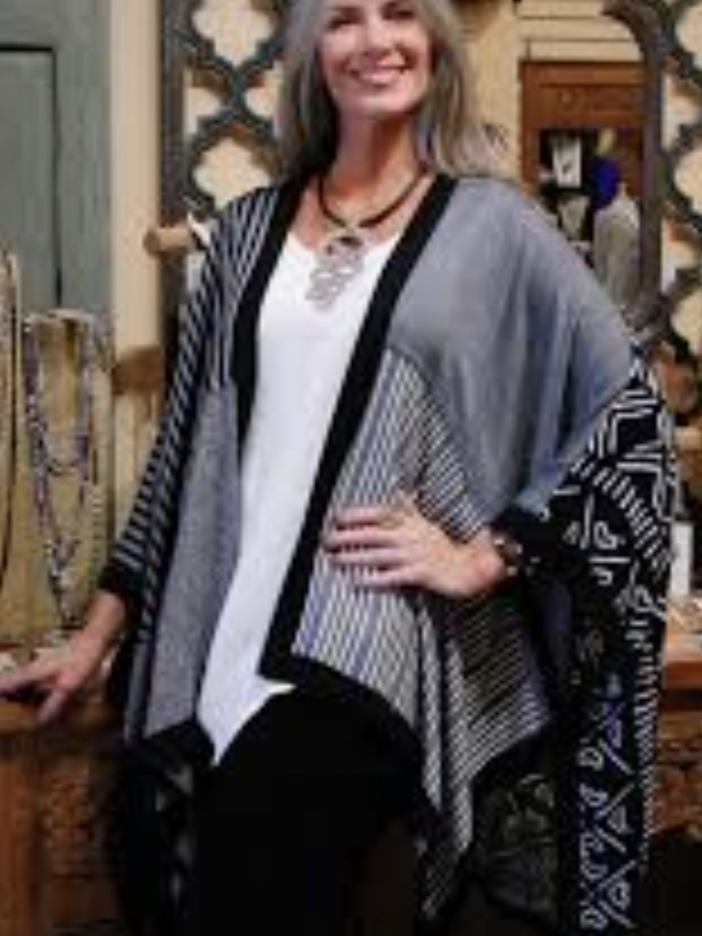 Dairi Black & Gray Mixed-Pattern Kimono Cardigan One Size